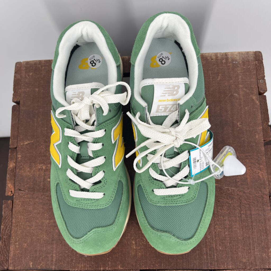 New Balance Sneakers