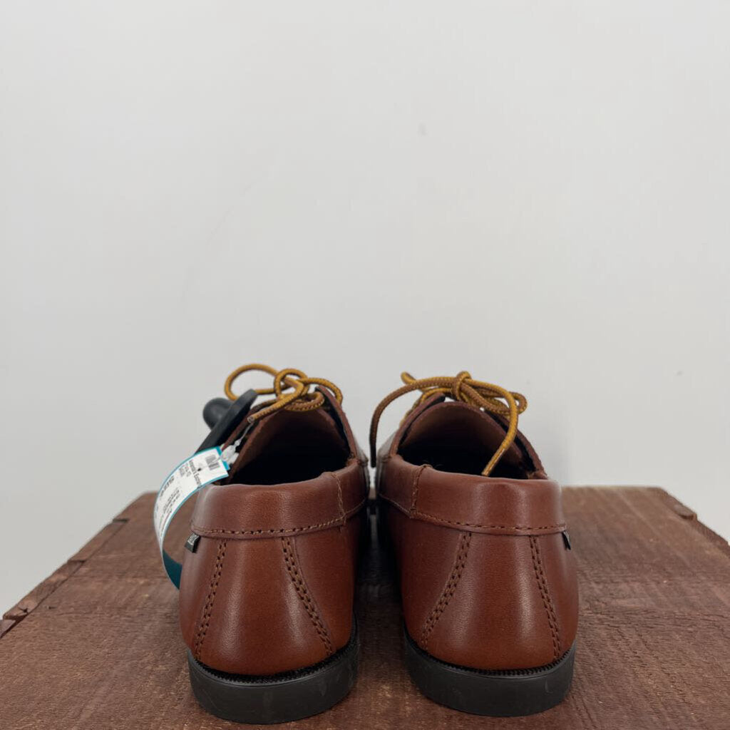 Eastland Lace-up Flats