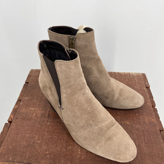 Aquatilia Suede Booties