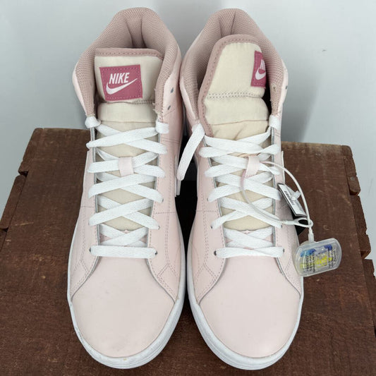 Nike Hi-Top Sneakers