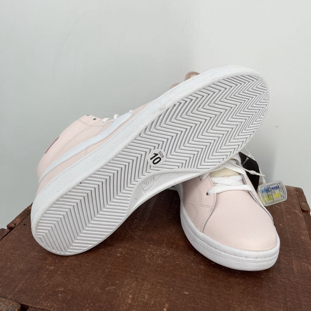 Nike Hi-Top Sneakers