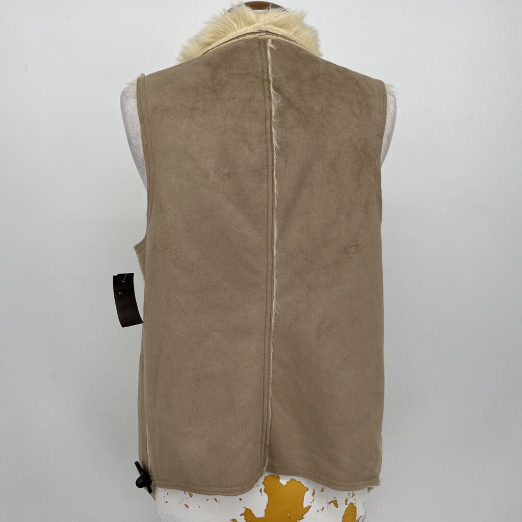 Sancturay Reverse Vest
