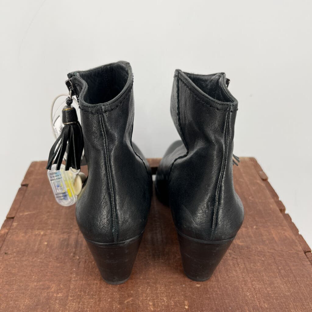 Stuart Weitzman Boots