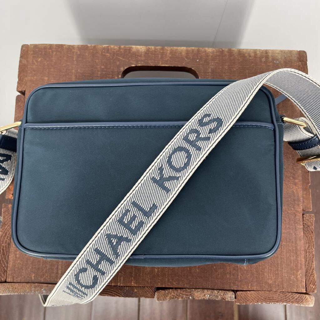 Michael Kors Crossbody