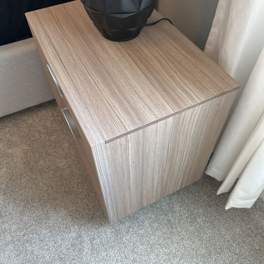 Coaster Nightstand w 2 Drawers