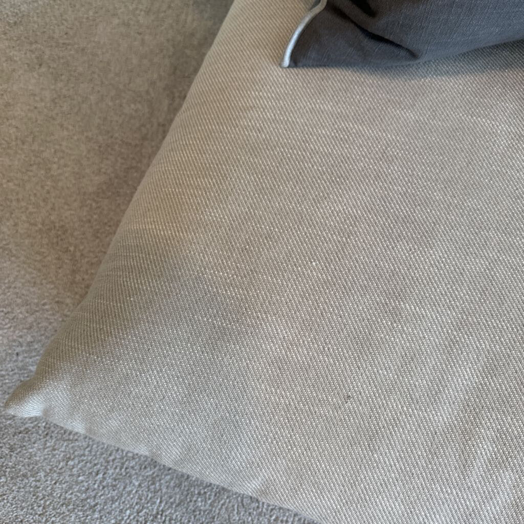 Four Hands 3 Pc Sectional