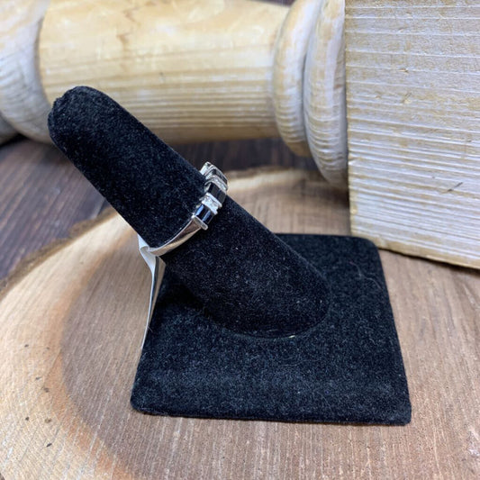 10k WG Gem Ring