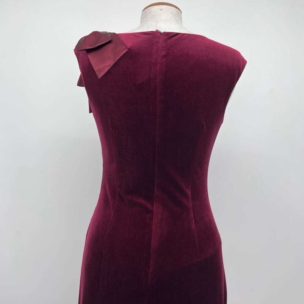 Jessica Howard Velvet Dress