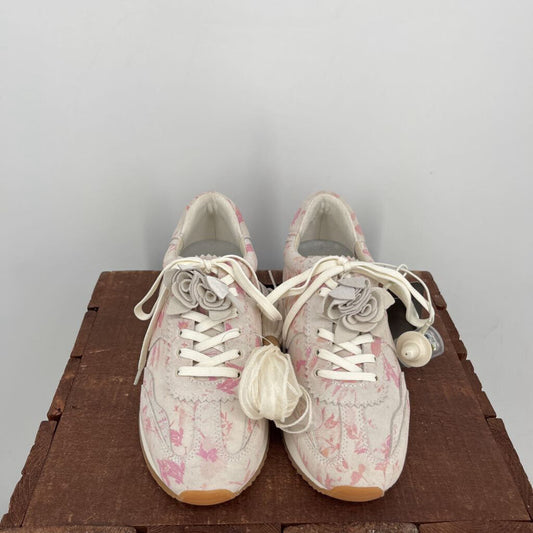 Dolce Vita Sneakers