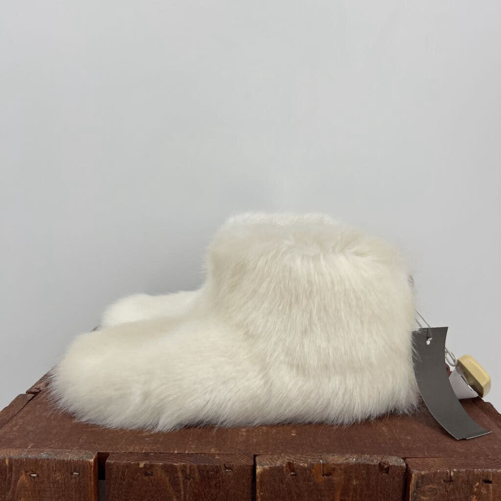Ugg Fuzzy Slipper Boots