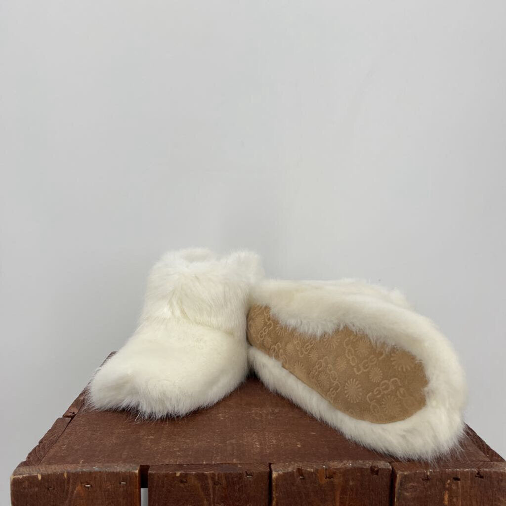 Ugg Fuzzy Slipper Boots