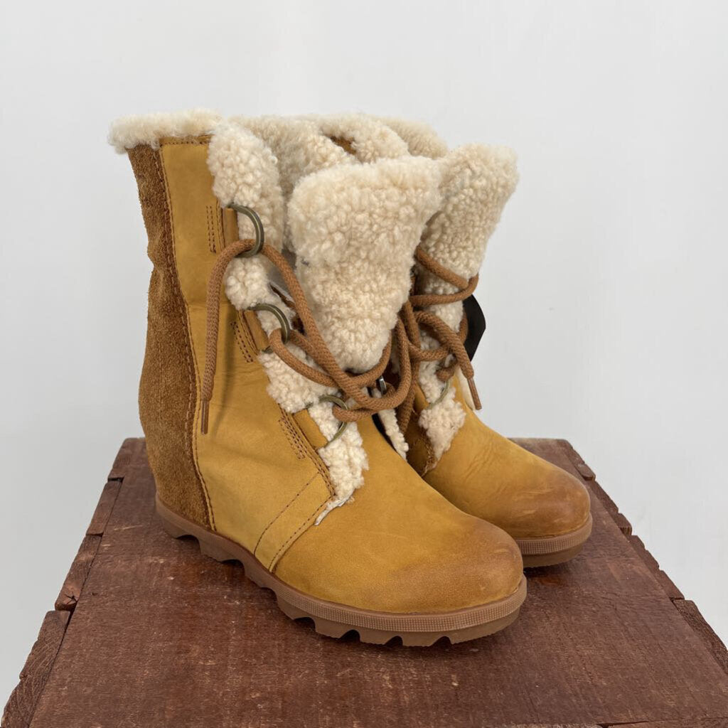 Sorel Wedge Boots