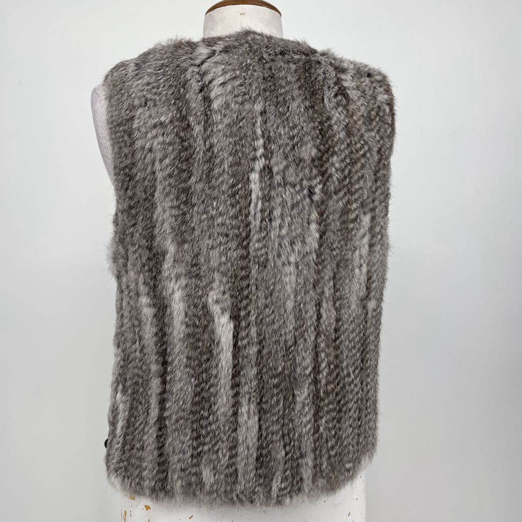 525 America rabbit fur Vest