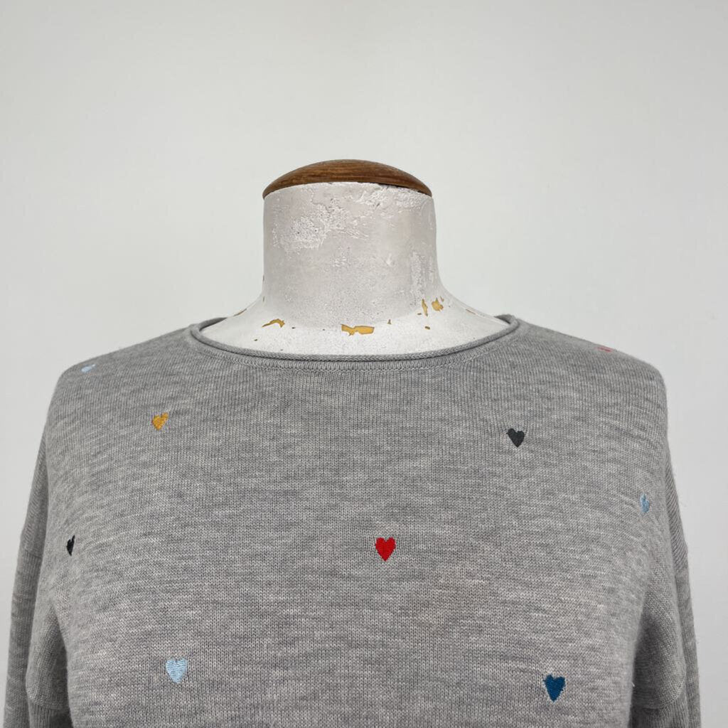L/s Heart Embroidered Sweater