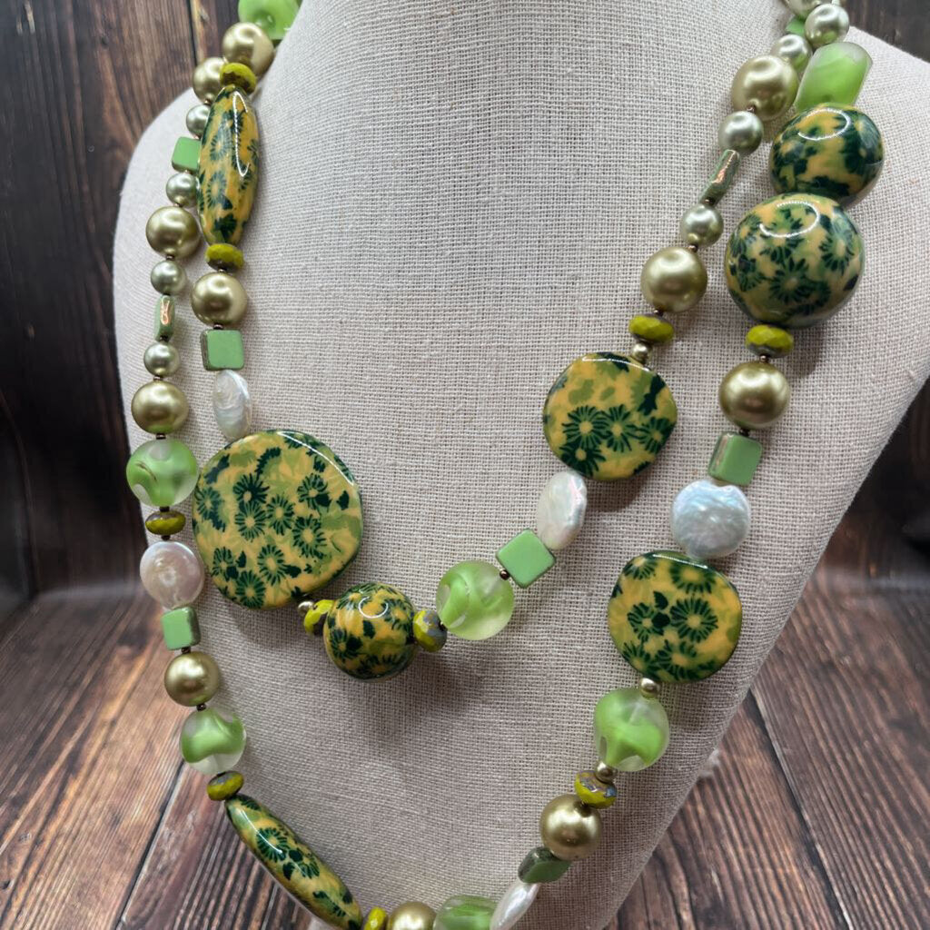 Babylone Paris Bead Necklace