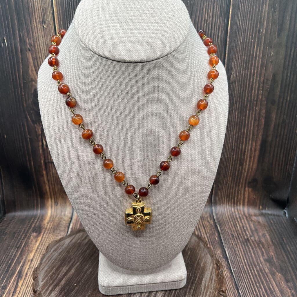 Poggi Cross Necklace