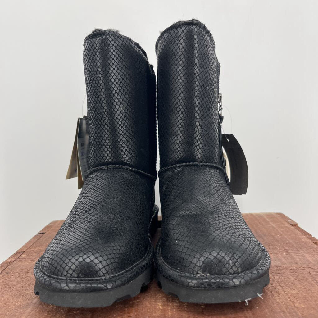 Bearpaw Boot