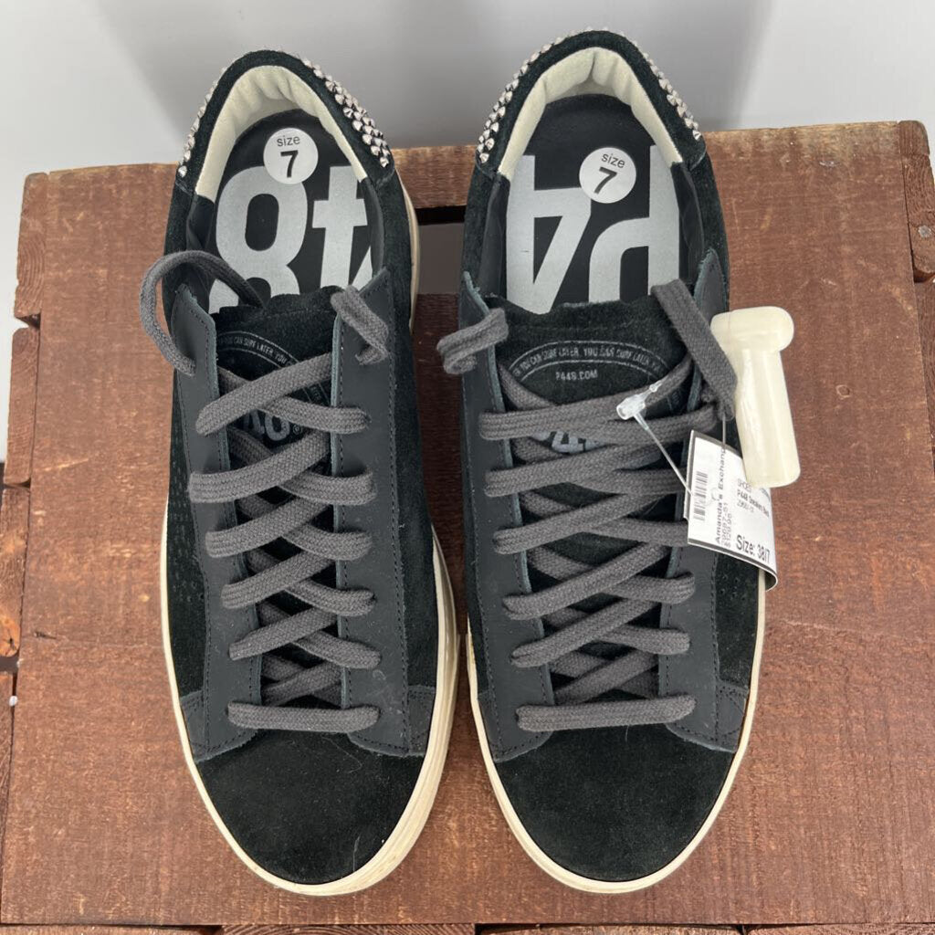 P448 Sneakers
