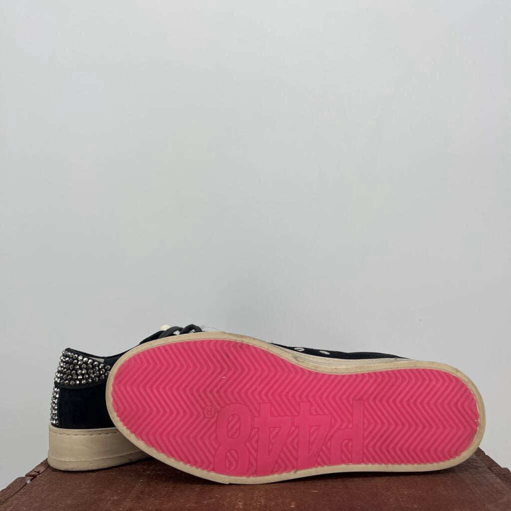 P448 Sneakers