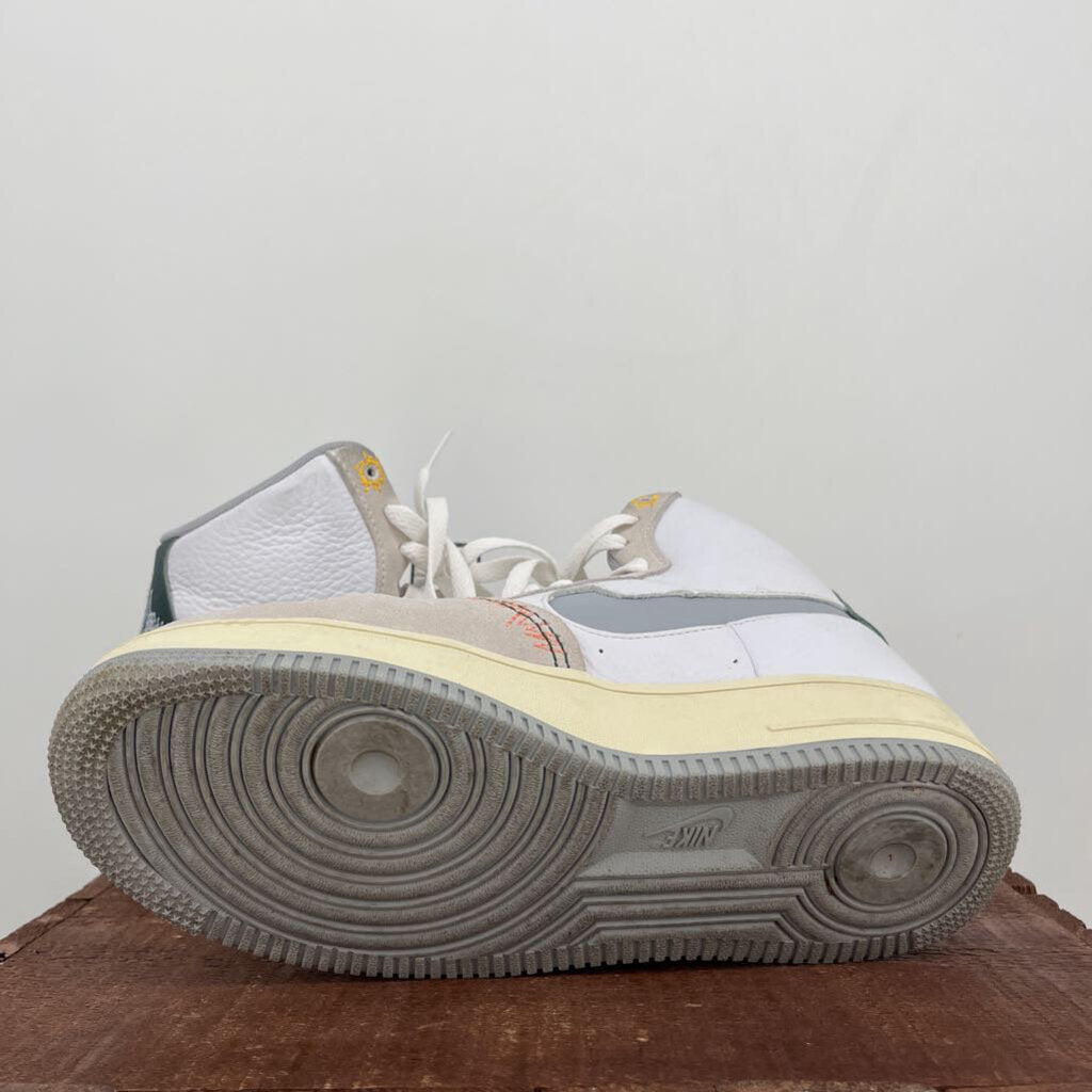 Nike Air Force One Sneakers