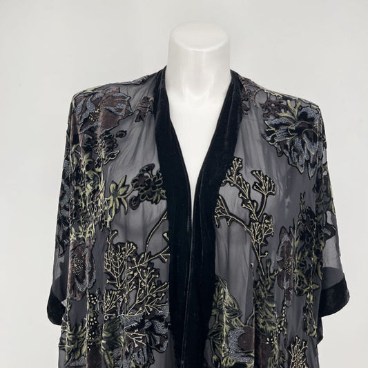 La Bellum by Hilary Scott Kimono