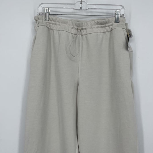 Lululemon crop Pants