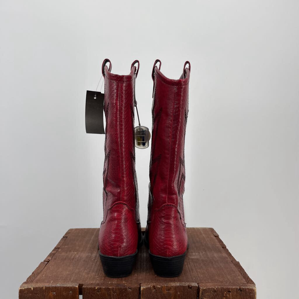 Dirty Laundry Cowboy Boots
