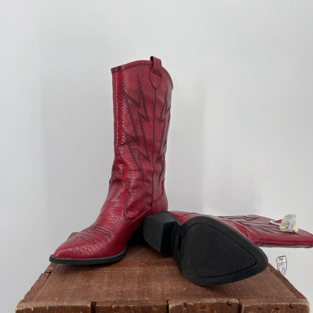 Dirty Laundry Cowboy Boots