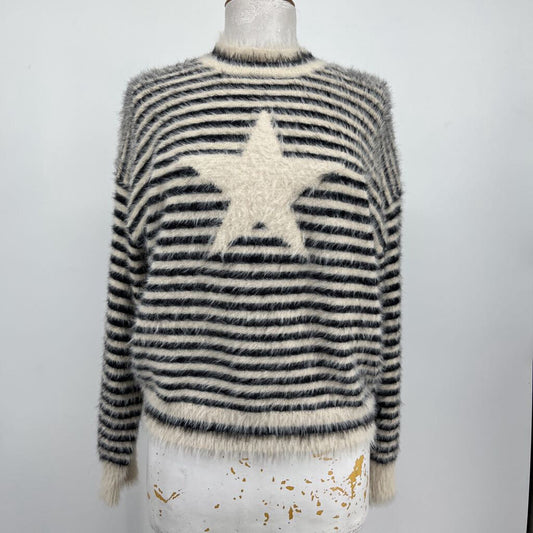 THML Sweater