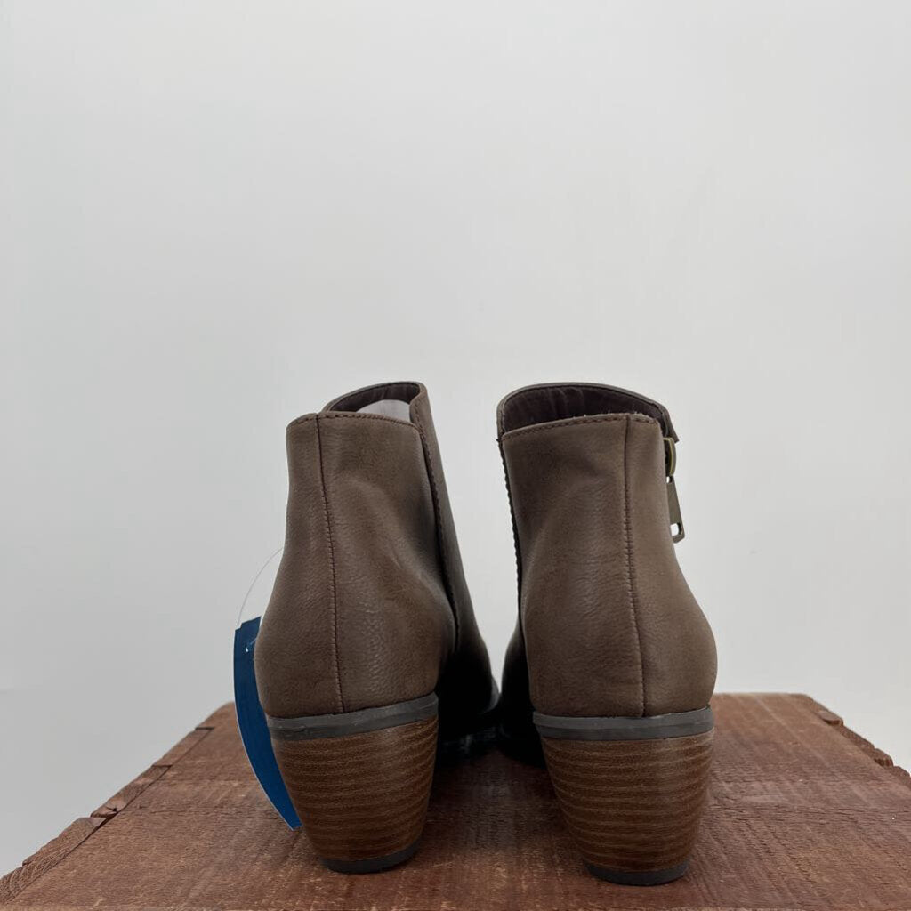 Nicole Booties