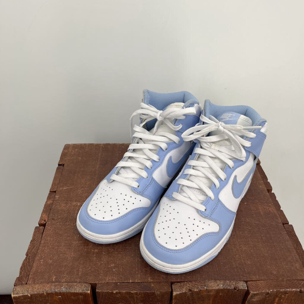 Nike Sneakers Dunk High AS IS