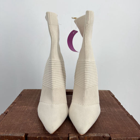 Cape Robbins heeled Boots