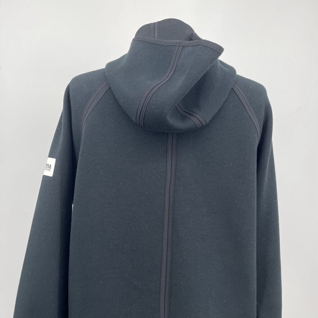 Zyia L/s Hoodie