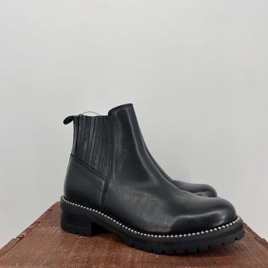 Steve Madden Booties