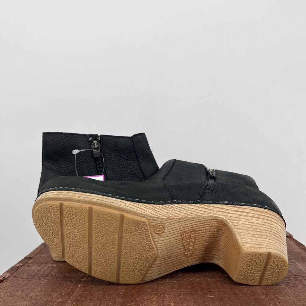 Dansko Booties