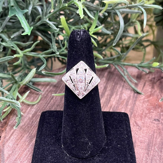 14k Art Deco Diamond Ring