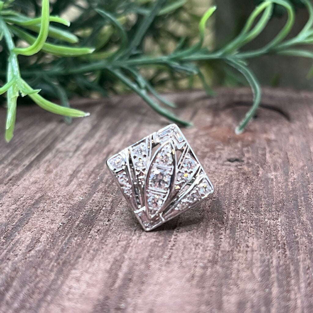 14k Art Deco Diamond Ring