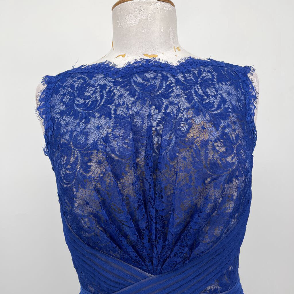 Tadashi Shoji slvls lace Dress