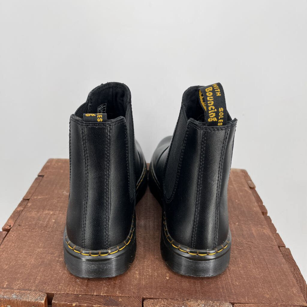 Doc Martens Chelsea Boots