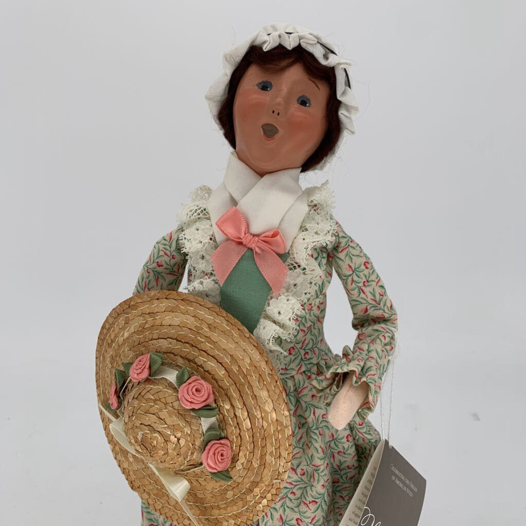 Lady Caroler w/ Hat