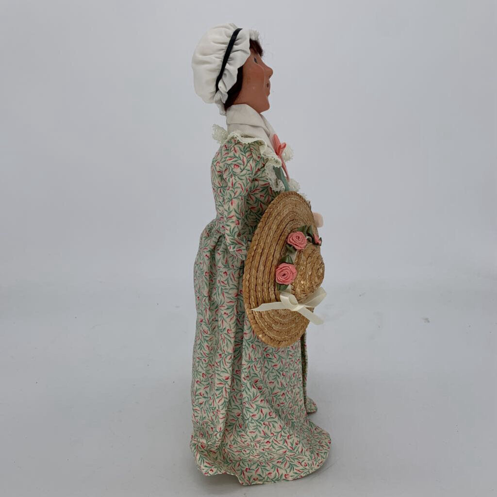 Lady Caroler w/ Hat