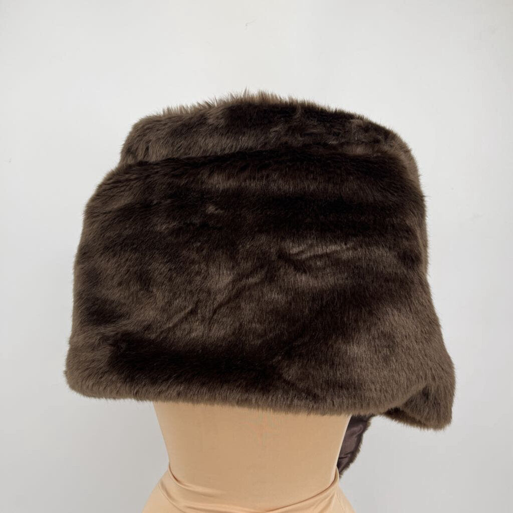 ViVi Designs Faux Fur Shawl