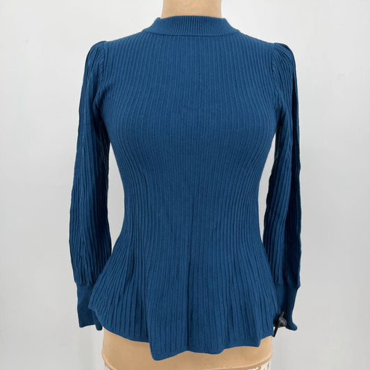 Ann Taylor lightweight l/s Sweater