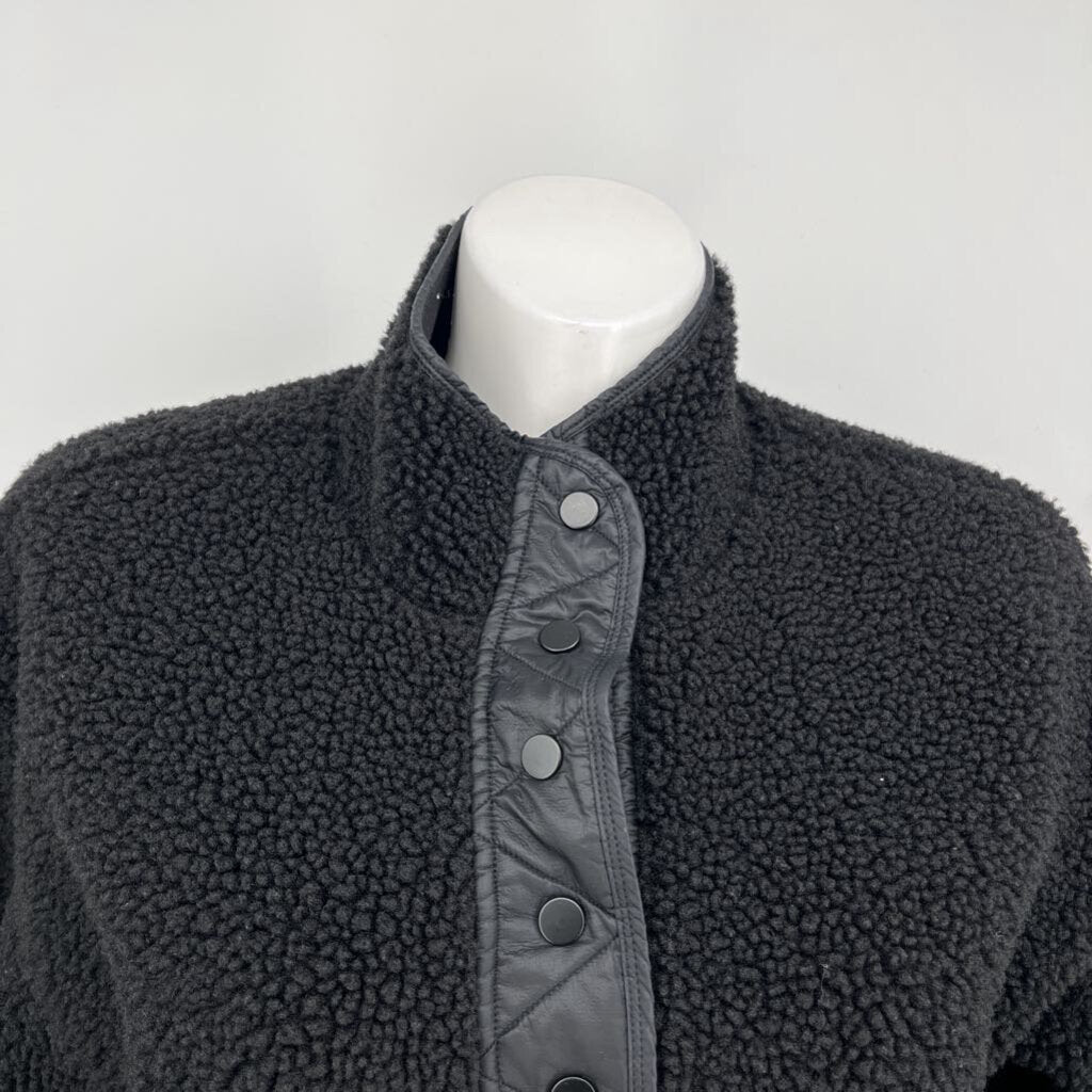 Athleta teddy Pullover