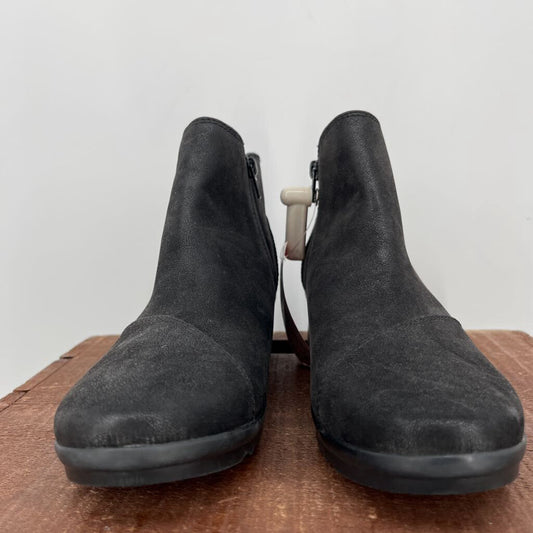 Clarks Cloudstepper Booties