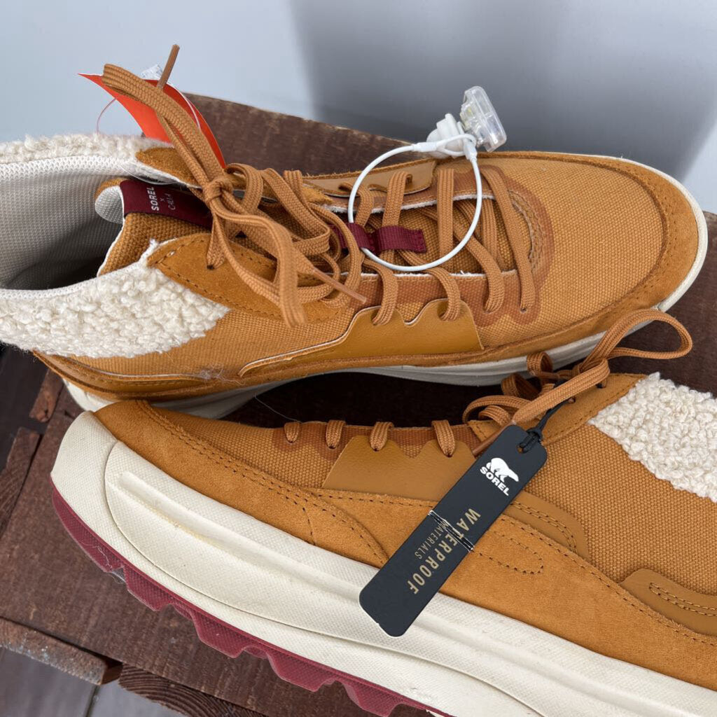 Sorel High Top Sneakers