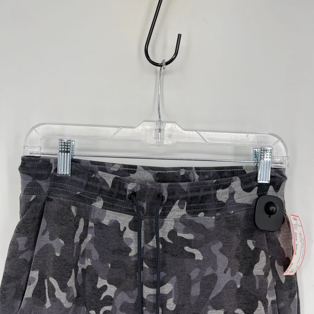 Nike Camo Sweatpants