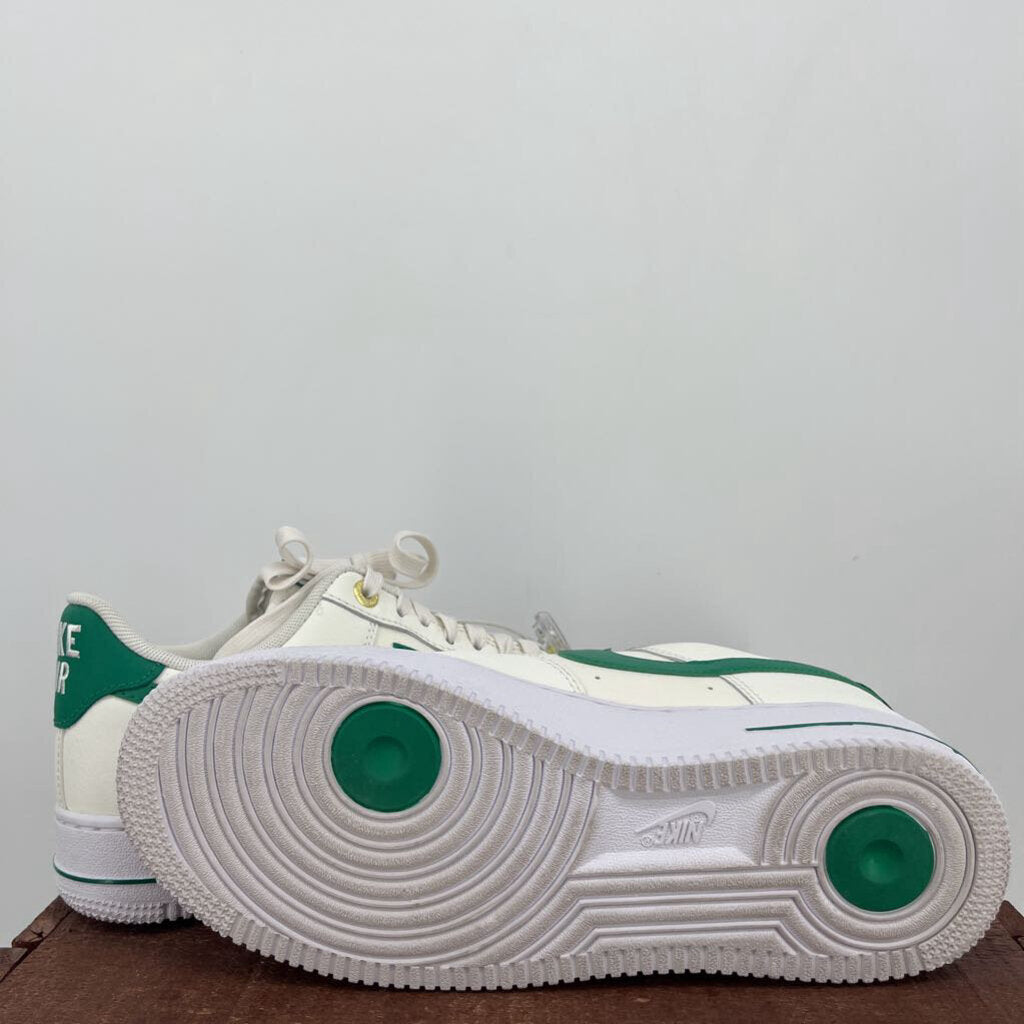 Nike Air Force 1 Sneakers