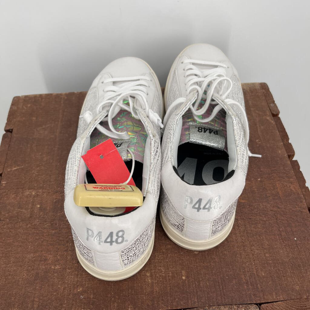 P448 Metallic Sneakers