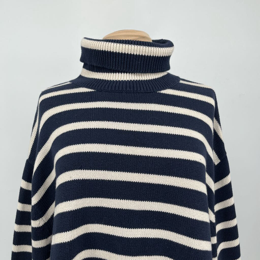 Gap Sweater